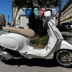 Vespa Primavera  Paris 12e Arrondissement