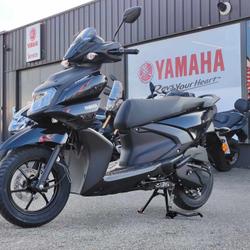 Yamaha YZ  Ville-la-Grand
