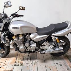 Yamaha XJR 1300  Pressigny-les-Pins