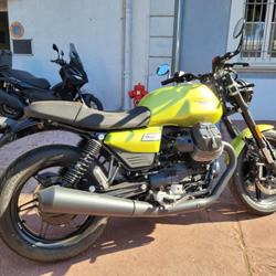 Guzzi V7  Fr&eacute;jus