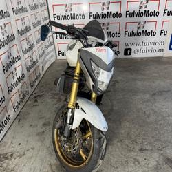 Honda Hornet  Arles