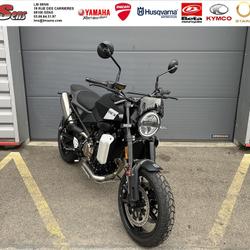 Husqvarna Svartpilen  Sens