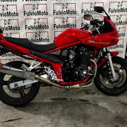 Suzuki GSF  Arles