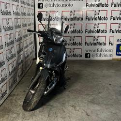 Piaggio Beverly  Arles