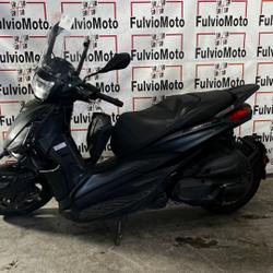 Piaggio Beverly  Arles