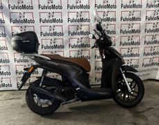 Kymco People Arles