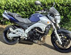 Suzuki GSR 600 Dommartin-lès-Toul