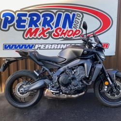 Yamaha MT09  &Eacute;vreux