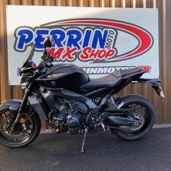 Yamaha MT09  &Eacute;vreux