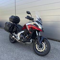 Honda NC  Saint-Martin-d'H&egrave;res