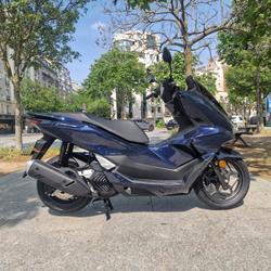 Honda PCX  Paris 14e Arrondissement