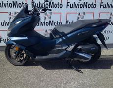 Honda PCX Arles