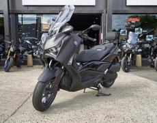 Yamaha X MAX