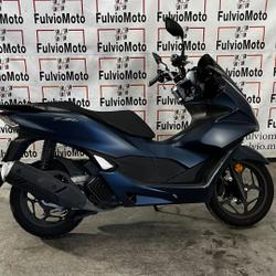 Honda PCX  Arles