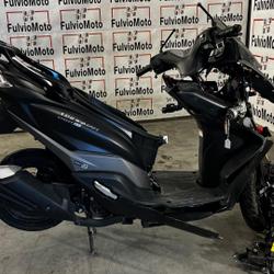 Suzuki Burgman  Arles