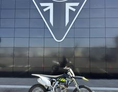 Triumph autres Rochefort-du-Gard