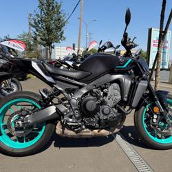 Yamaha MT09  Rosny-sous-Bois