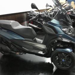 Piaggio MP3  Paris 17e Arrondissement