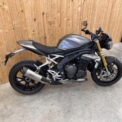 Triumph Speed Triple  Valence