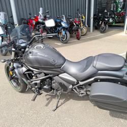 Kawasaki Vulcan 650  Tr&eacute;gueux