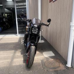 Suzuki GSX  Saint-Ouen-l'Aum&ocirc;ne