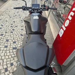 Honda Hornet  Athis-Mons