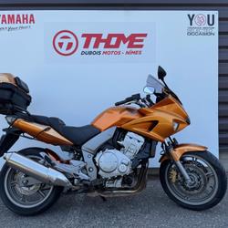 Honda CBF  N&icirc;mes