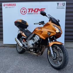 Honda CBF  N&icirc;mes