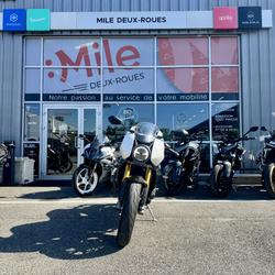 Triumph Speed Triple  Chamb&eacute;ry