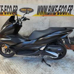 Honda PCX  Vitrolles