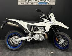Suzuki M