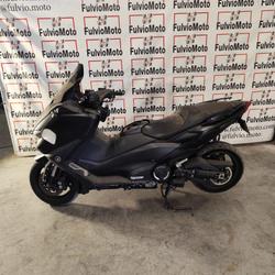 Yamaha T MAX  Arles