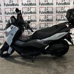 Yamaha Nmax  Arles