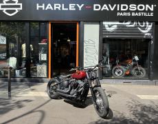 Harley Davidson Street bob Paris 11e Arrondissement