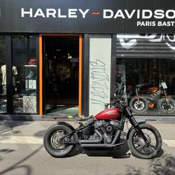 Harley Davidson Street bob  Paris 11e Arrondissement