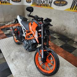 KTM 390 Duke  Vitrolles