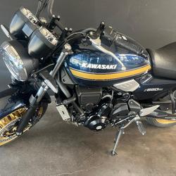 Kawasaki ZR  Saint-Germain-Laprade