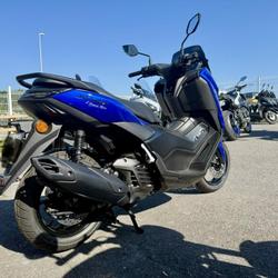 Yamaha Nmax  Ville-la-Grand