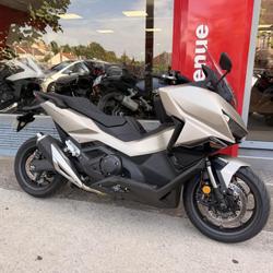 Honda Forza  Corbeil-Essonnes