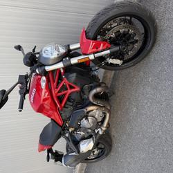 Ducati Monster  Anthy-sur-L&eacute;man