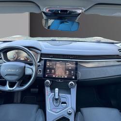 LYNK&CO 01 01 PHEV Bruz