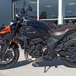 CFMOTO 700 CL-X H&eacute;ritage  Chen&ocirc;ve