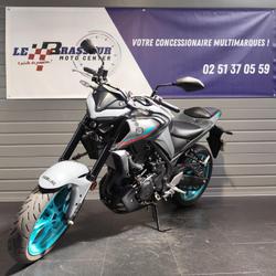 Yamaha MT03  La Roche-sur-Yon