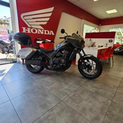 Honda Rebel  &Eacute;tupes