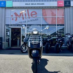 Vespa Primavera  Chamb&eacute;ry