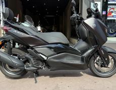 Yamaha X MAX