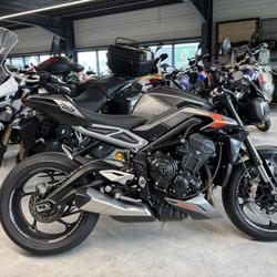 Triumph Street  Dury