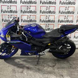 Yamaha YZF R3  Arles