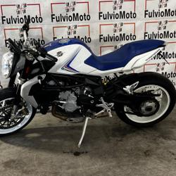 MV-Agusta Brutale 800  Arles
