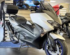 Yamaha T MAX Saint-Genis-Pouilly
